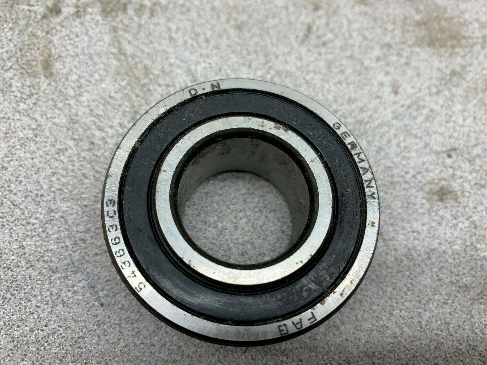 NEW NO BOX FAG BEARING 543663C3