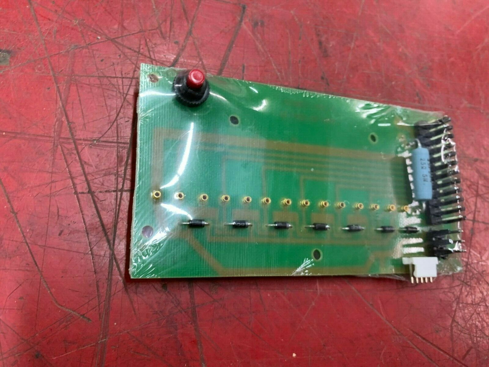 NEW NO BOX GENERIC CIRCUIT BOARD 205405008