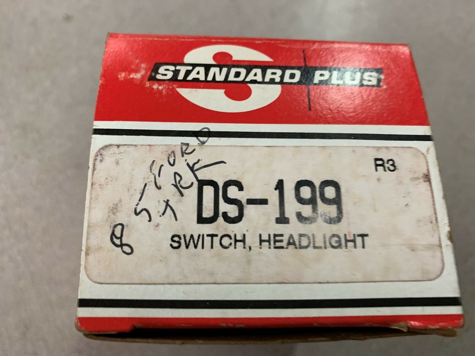 NEW IN BOX STANDARD  SWITCH, HEADLIGHT DS-199