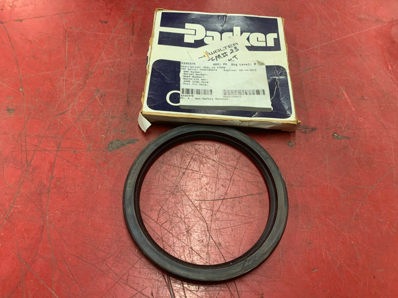 NEW IN BOX PARKER OIL SEAL 4QTR09