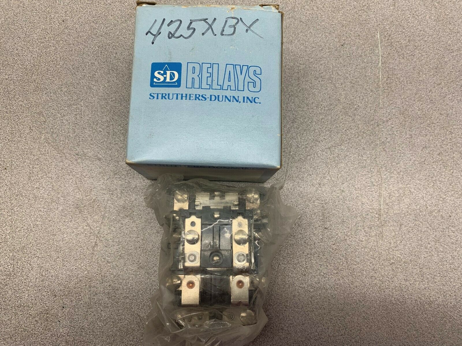 NEW IN BOX STRUTHERS AND DUNN RELAY  25-XBX