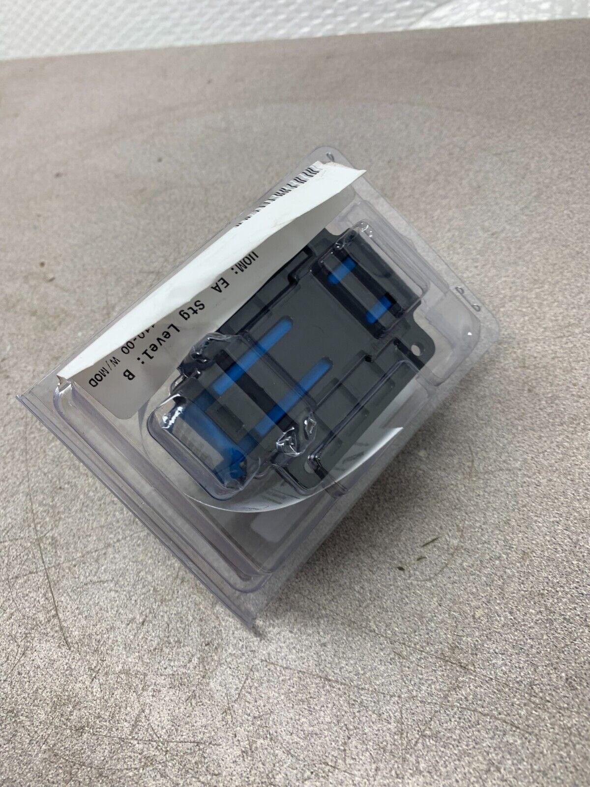 NEW IN PACKAGE BENTLY NEVADA 3300XL PROXIMITOR SENSOR 330280-XXX-00