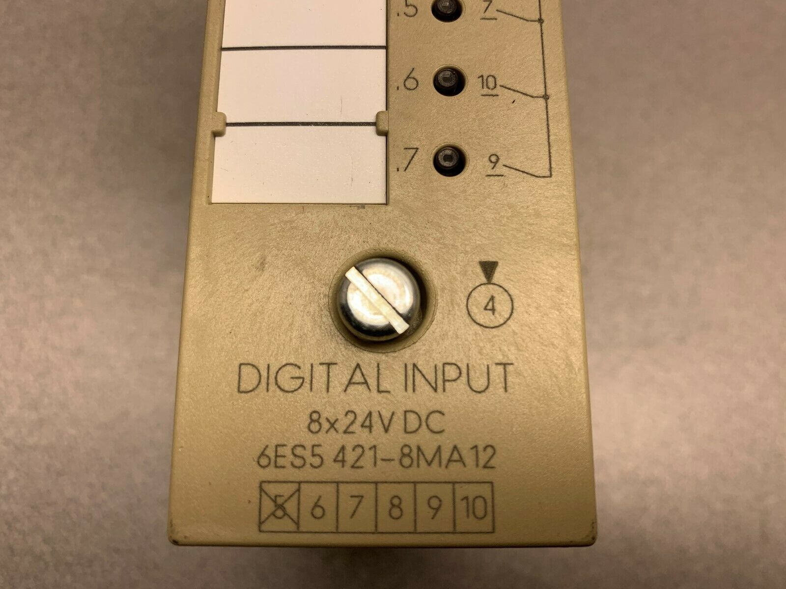 NEW NO BOX SIEMENS DIGITAL INPUT 6ES5 421-8MA12