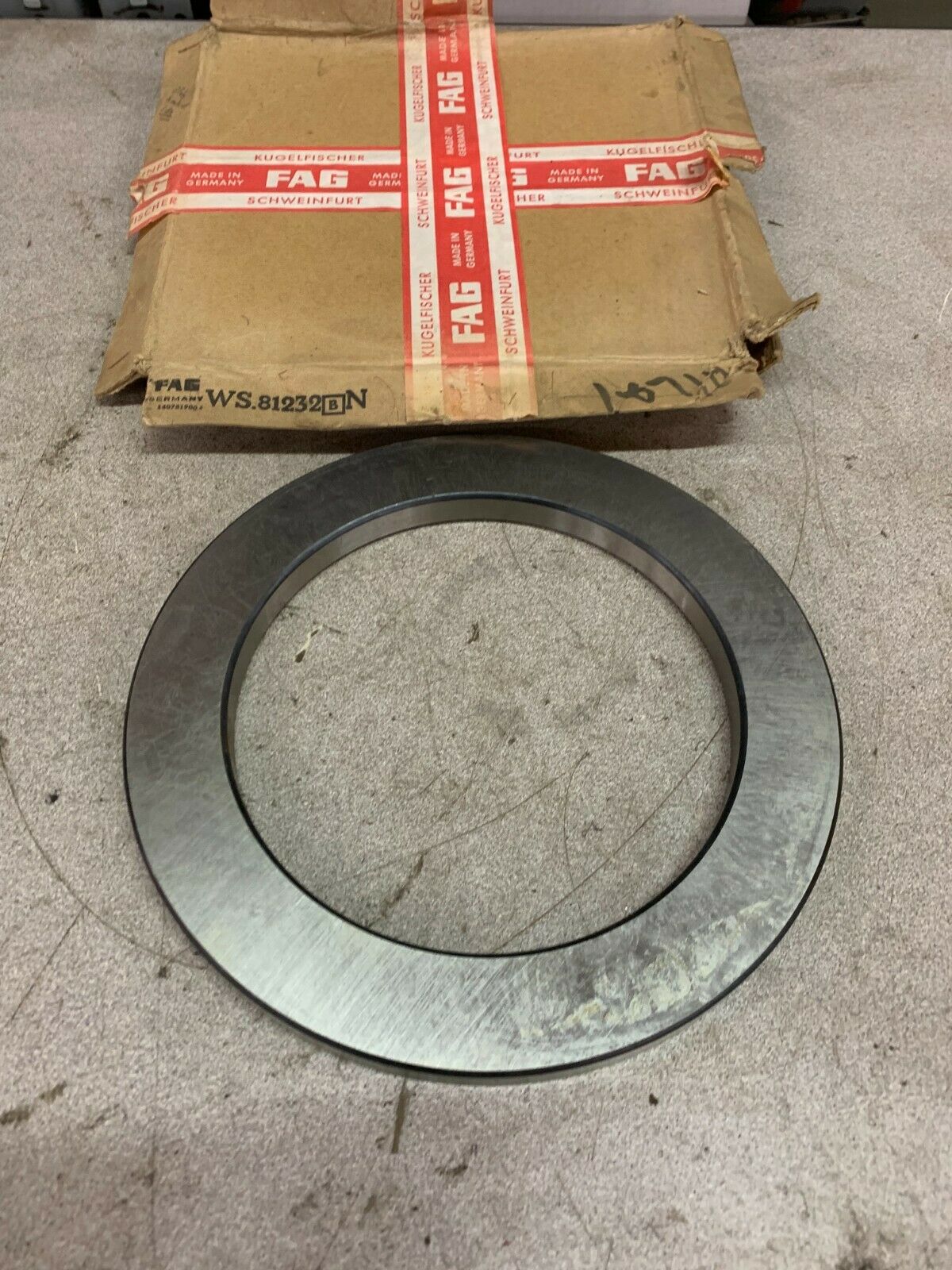 NEW IN BOX FAG BEARING RING WS.81232BN