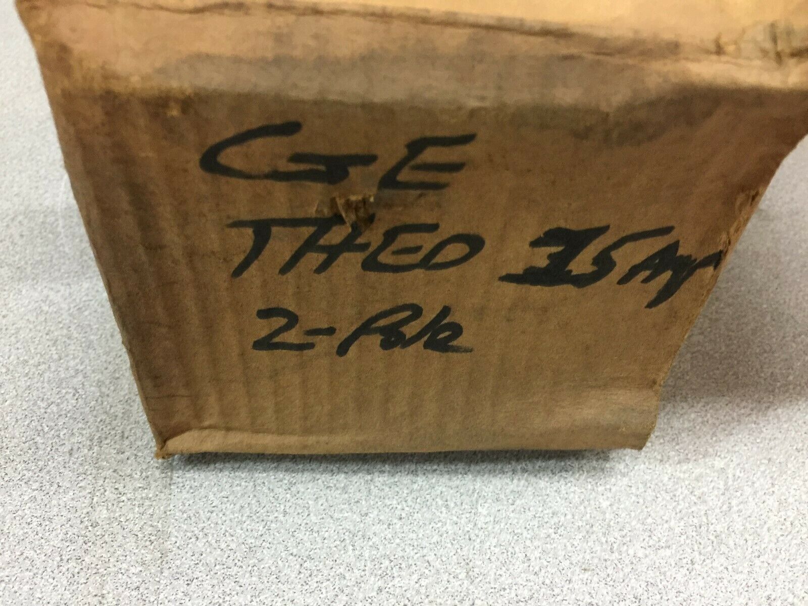 NEW IN BOX GE 15AMP 2POLE 480VAC 250VDC BREAKER THED124015WL