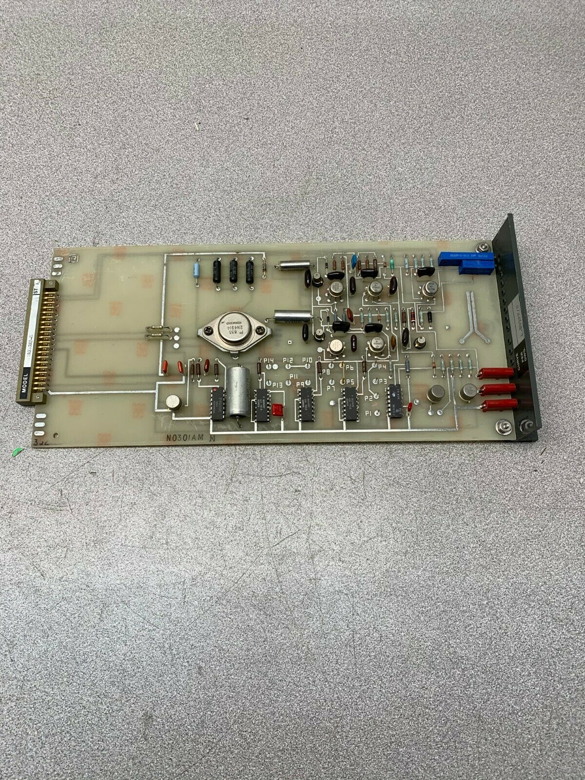 USED FOXBORO CIRCUIT BOARD 2AX+INT-S MODULE