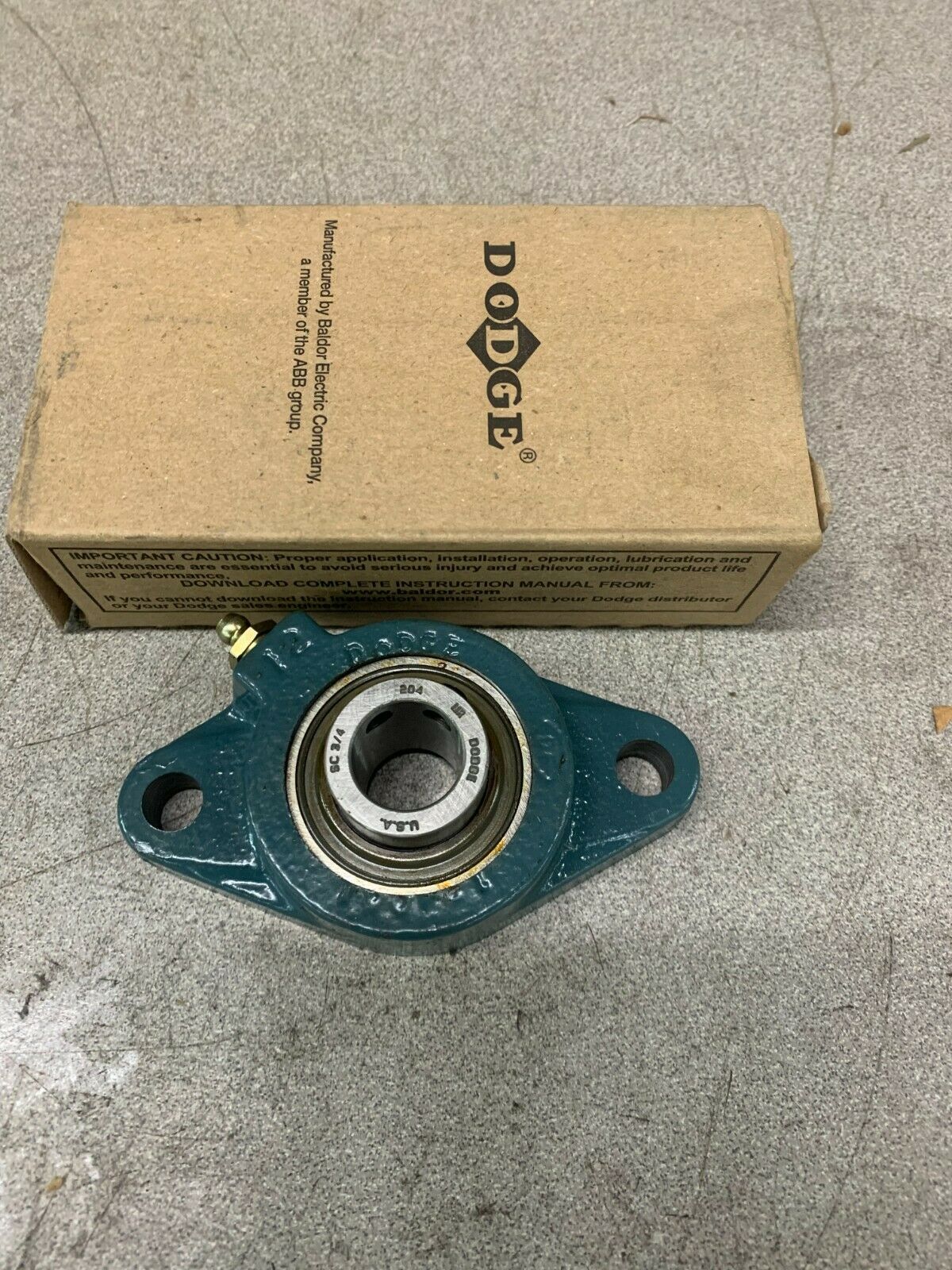 NEW IN BOX DODGE F2BVSC012 2-BOLT FLANGE BEARING 3/4" BORE F2B-VSC-012