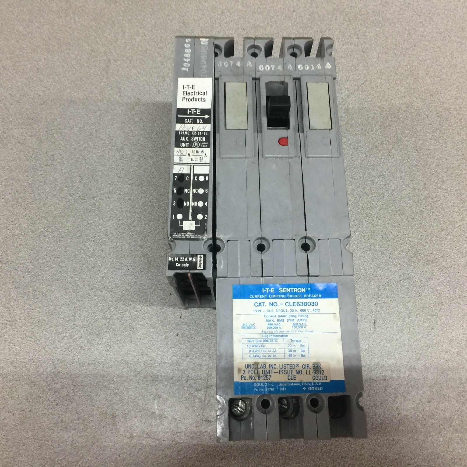 USED SIEMENS 30AMP 600VAC 3POLE CIRCUIT BREAKER CLE63B030