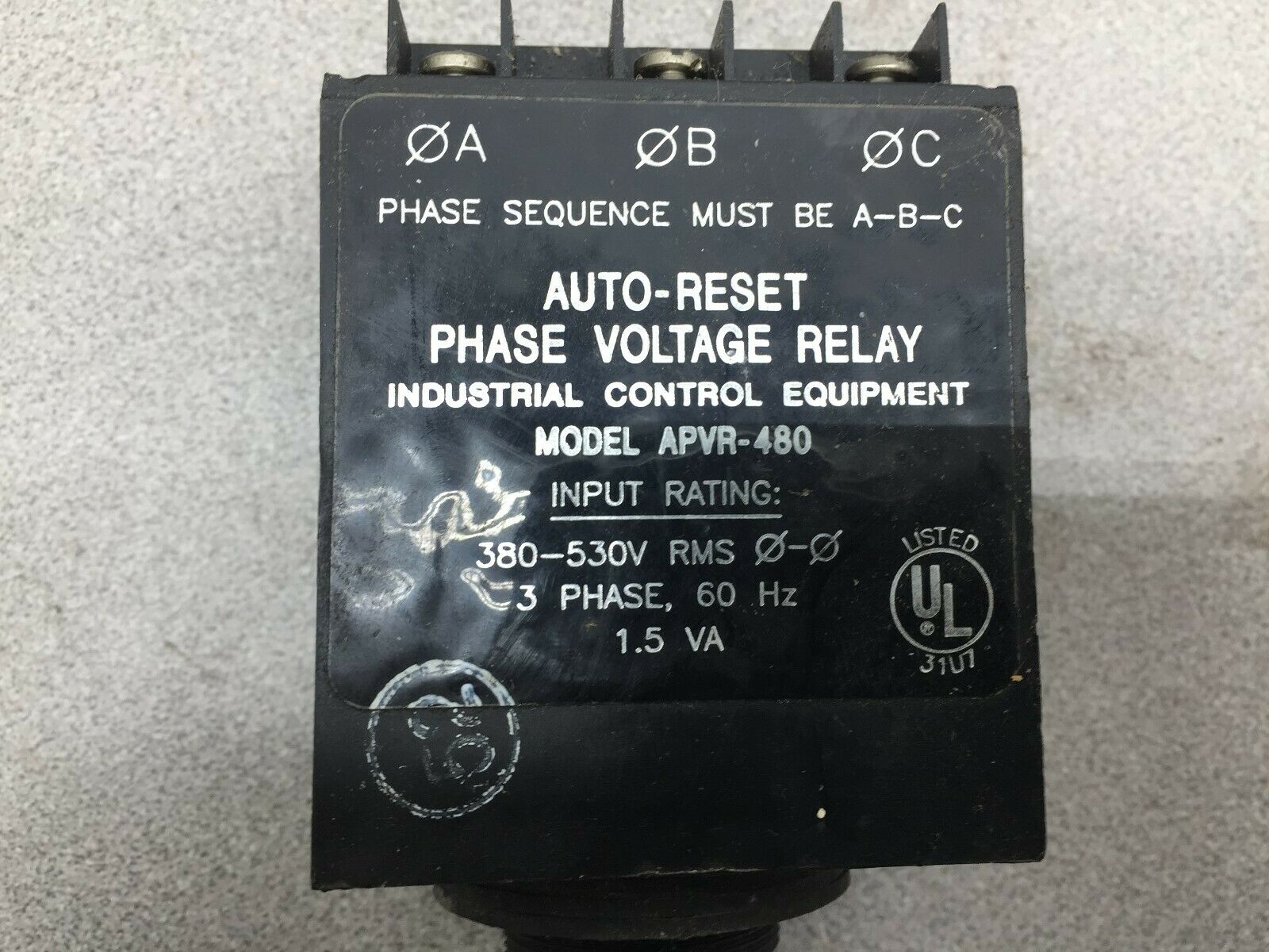 USED INSTRUMENT TRANSFORMERS INC AUTO RESET PHASE VOLTAGE RELAY APVR-480