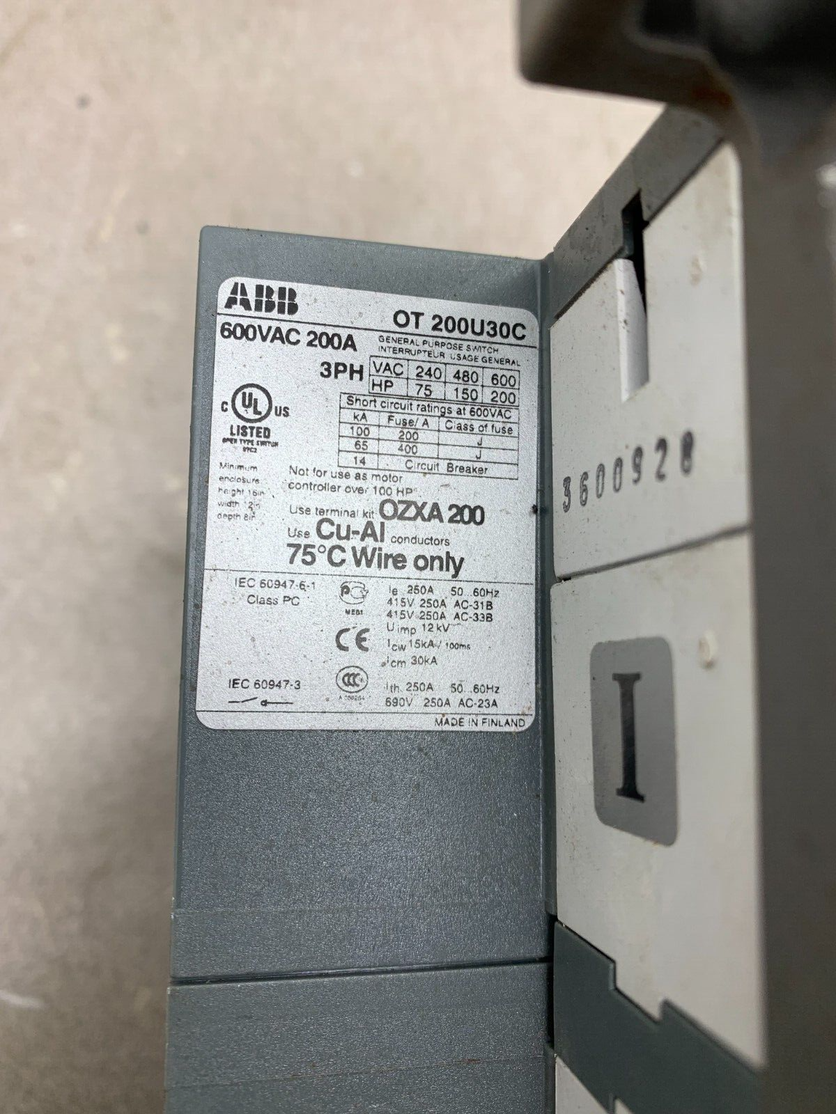 USED ABB 600VAC. 200AMP TRANSFER DISCONNECT SWITCH OT200U30C