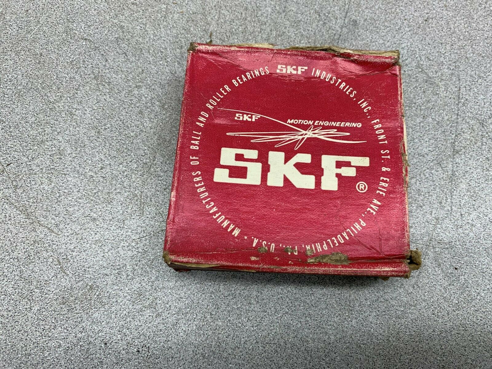 NEW IN BOX SKF BEARING 7209 BYG