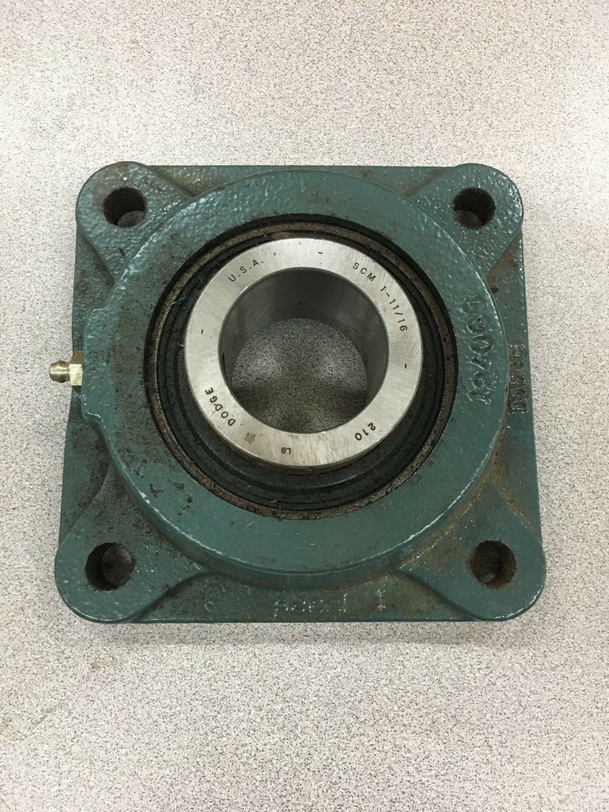 NEW NO BOX DODGE 126189 4-BOLT FLANGE BEARING F4B-SCM-111