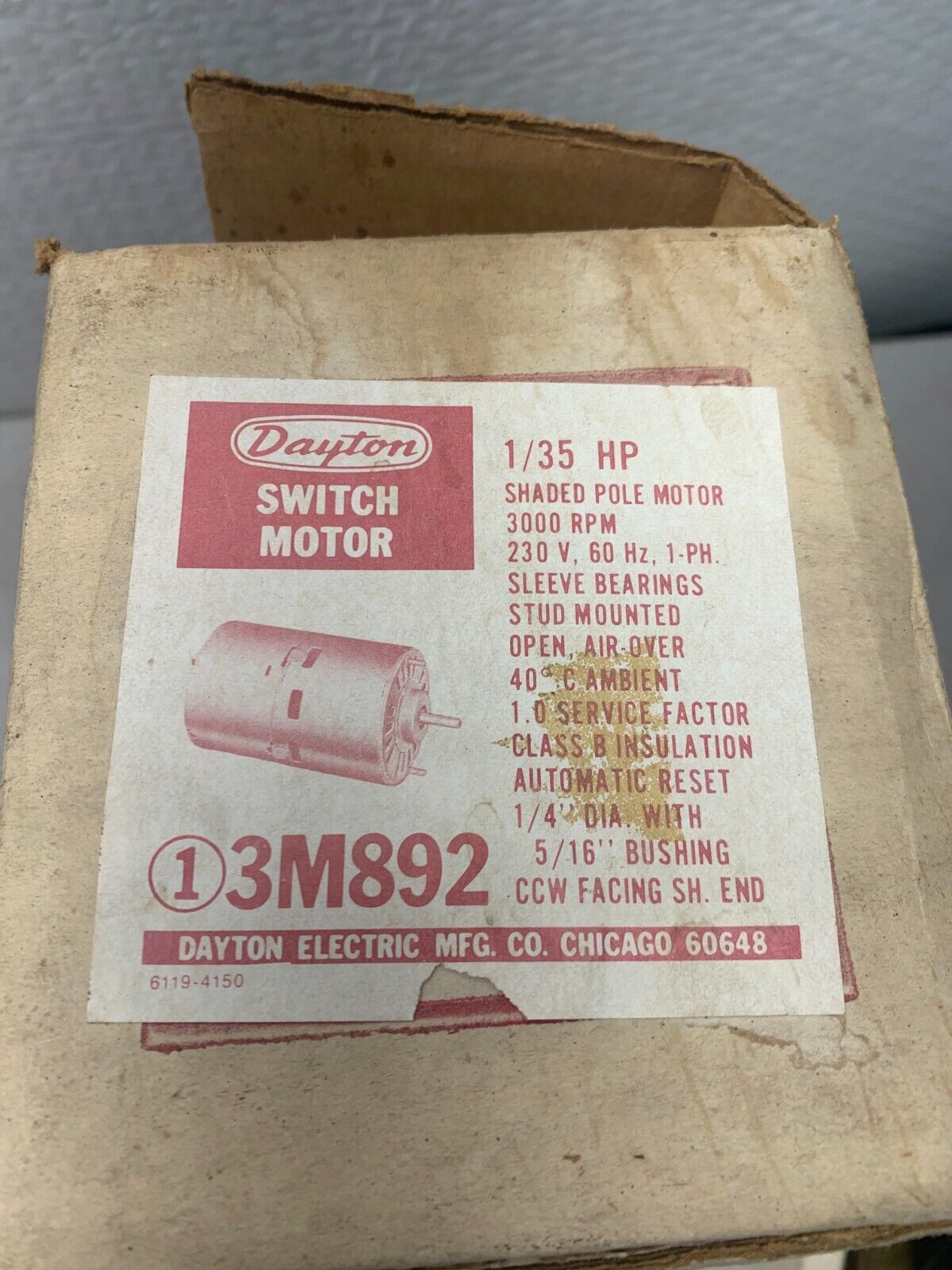 NEW IN BOX DAYTON 1/35HP 208/230V. SWITCH MOTOR 3M892