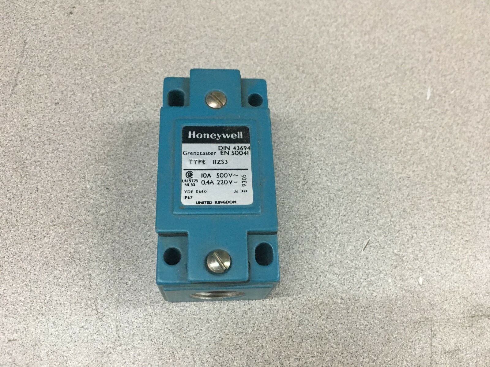 NEW NO BOX HONEYWELL 11ZS3 DIN 43694 LIMIT SWITCH *MISSING HEAD*