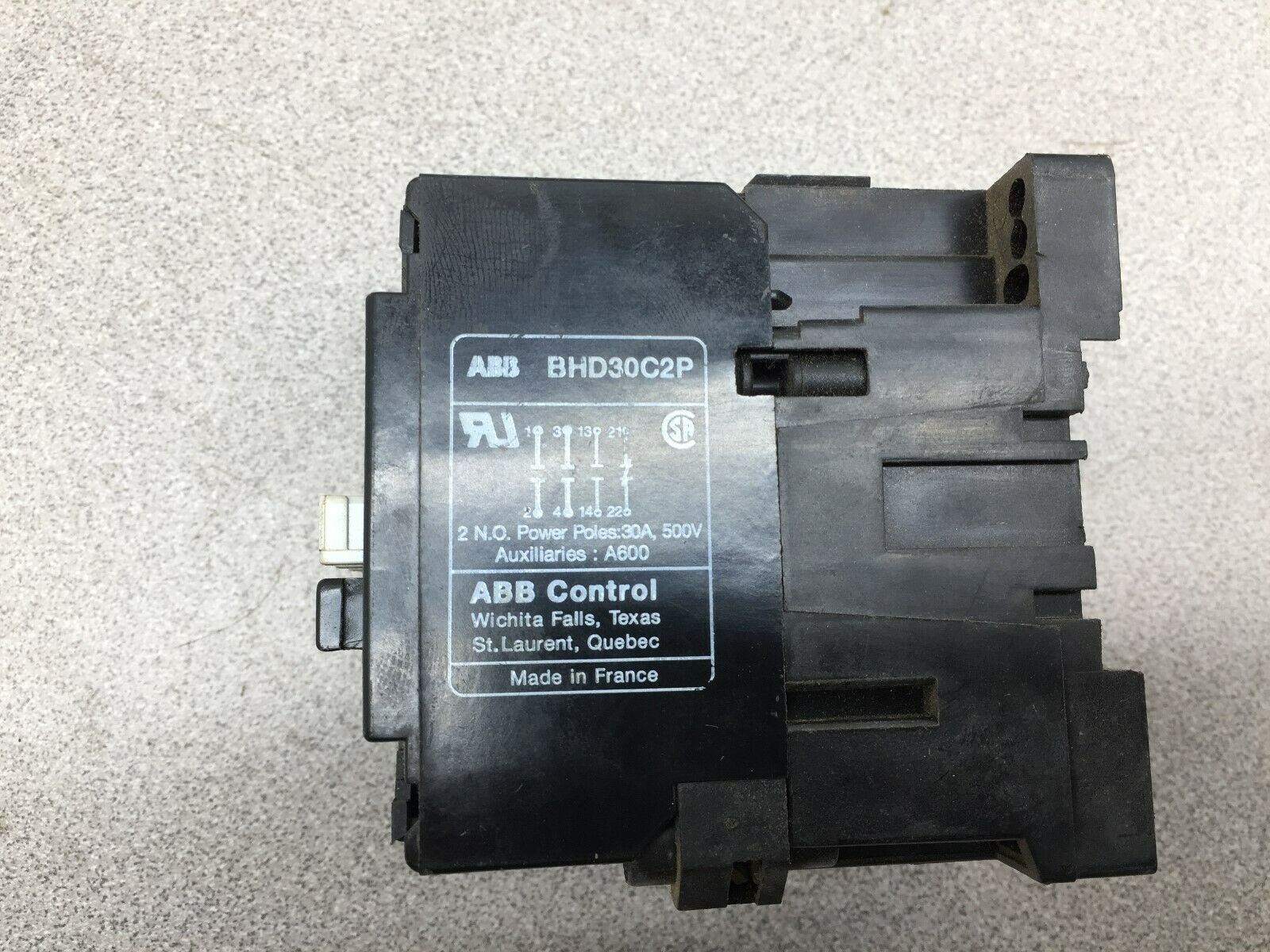 USED ABB 12OVAC COIL 2POLE 30AMP 500V BHD30C2P