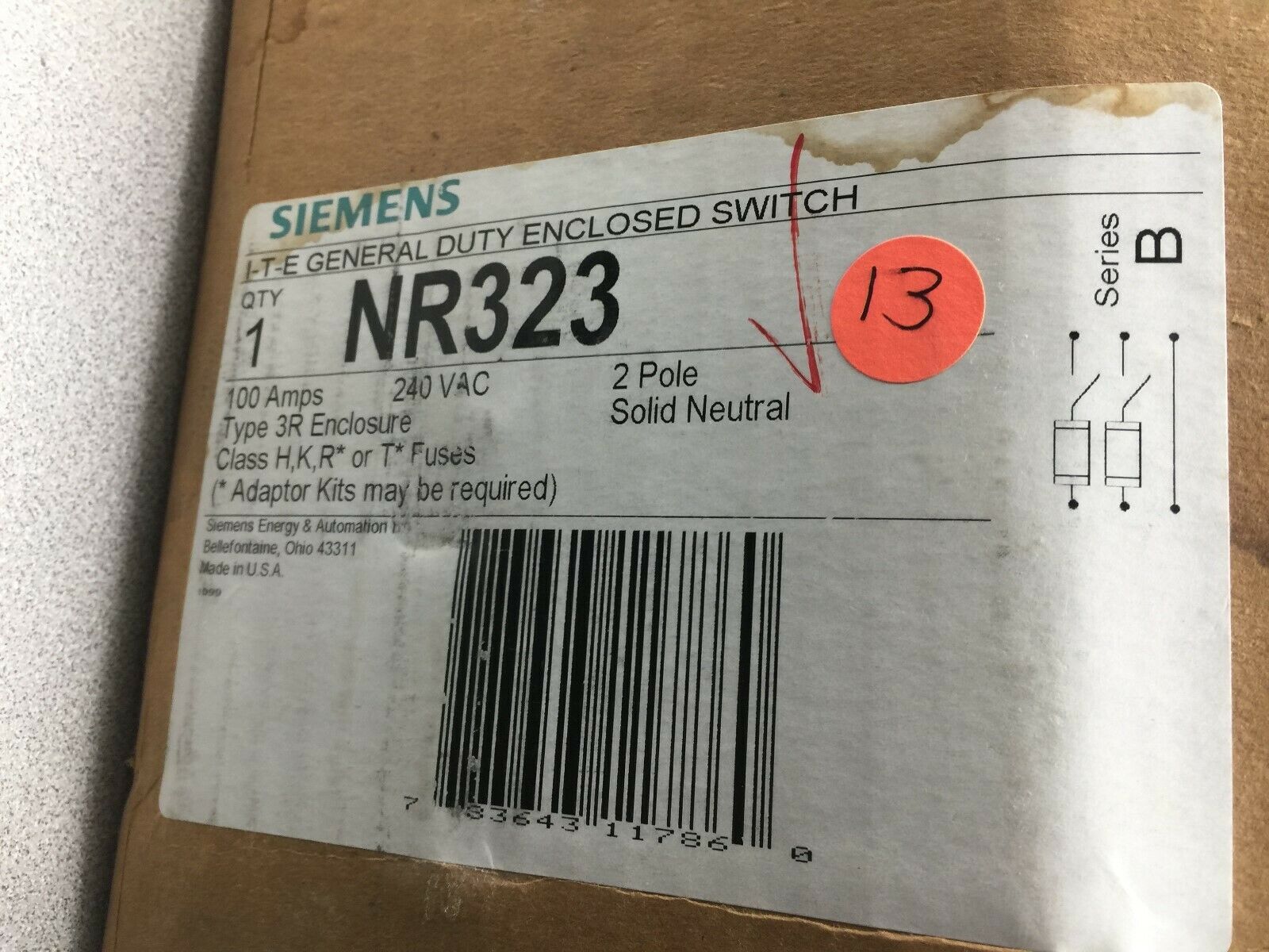 NEW IN BOX SIEMENS 240VAC 2POLE 100AMP FUSABLE SAFETY SWITCH NR323