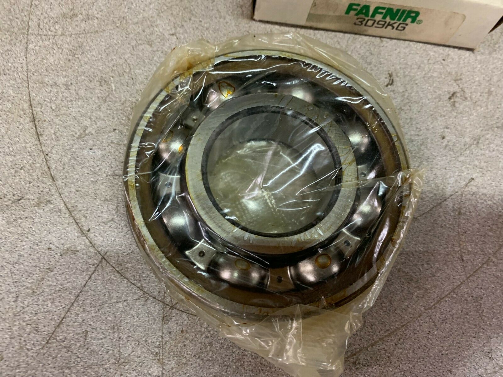 NEW IN BOX FAFNIR ROLLER BEARING 309KG