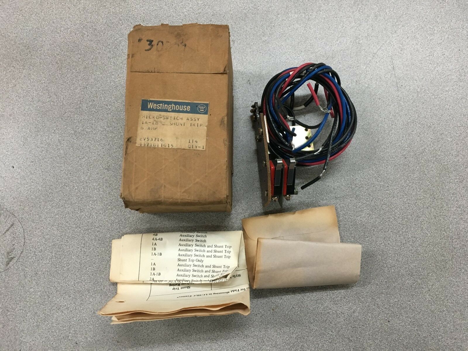 NEW IN BOX WESTINGHOUSE SHUNT TRIP ONLY FOR CIRCUIT BREAKER 1371D11G15