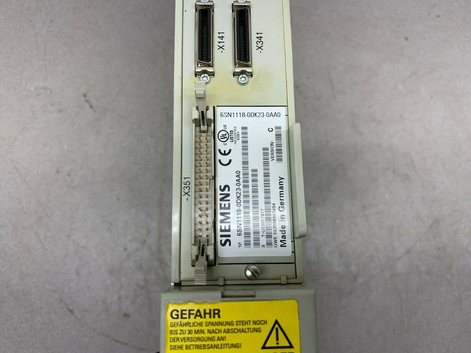 USED SIEMENS SIMODRIVE 6SN1123-1AB00-0BA1 WITH CONTROL CARD 6SN1118-0DK23-0AA0