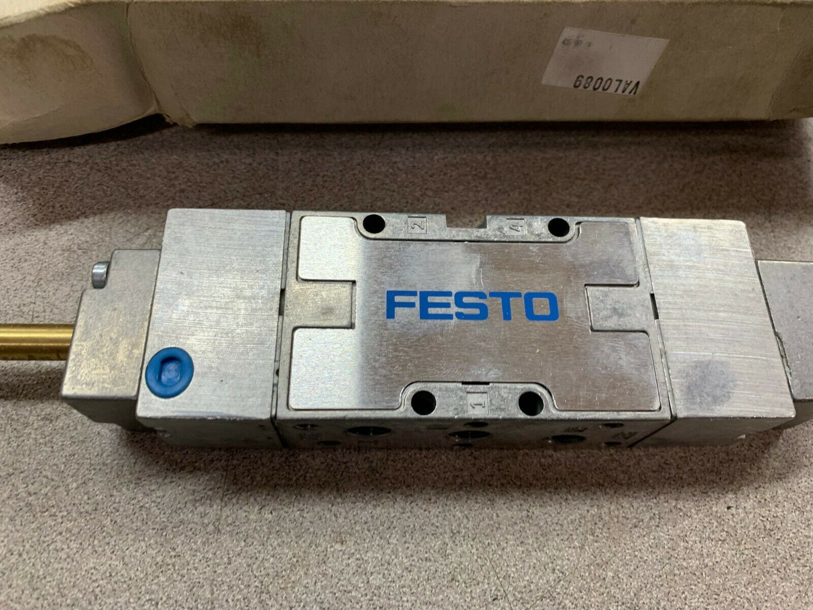 NEW IN BOX FESTO VALVE *NO COILS* MHF-5/3-B-1/8-B