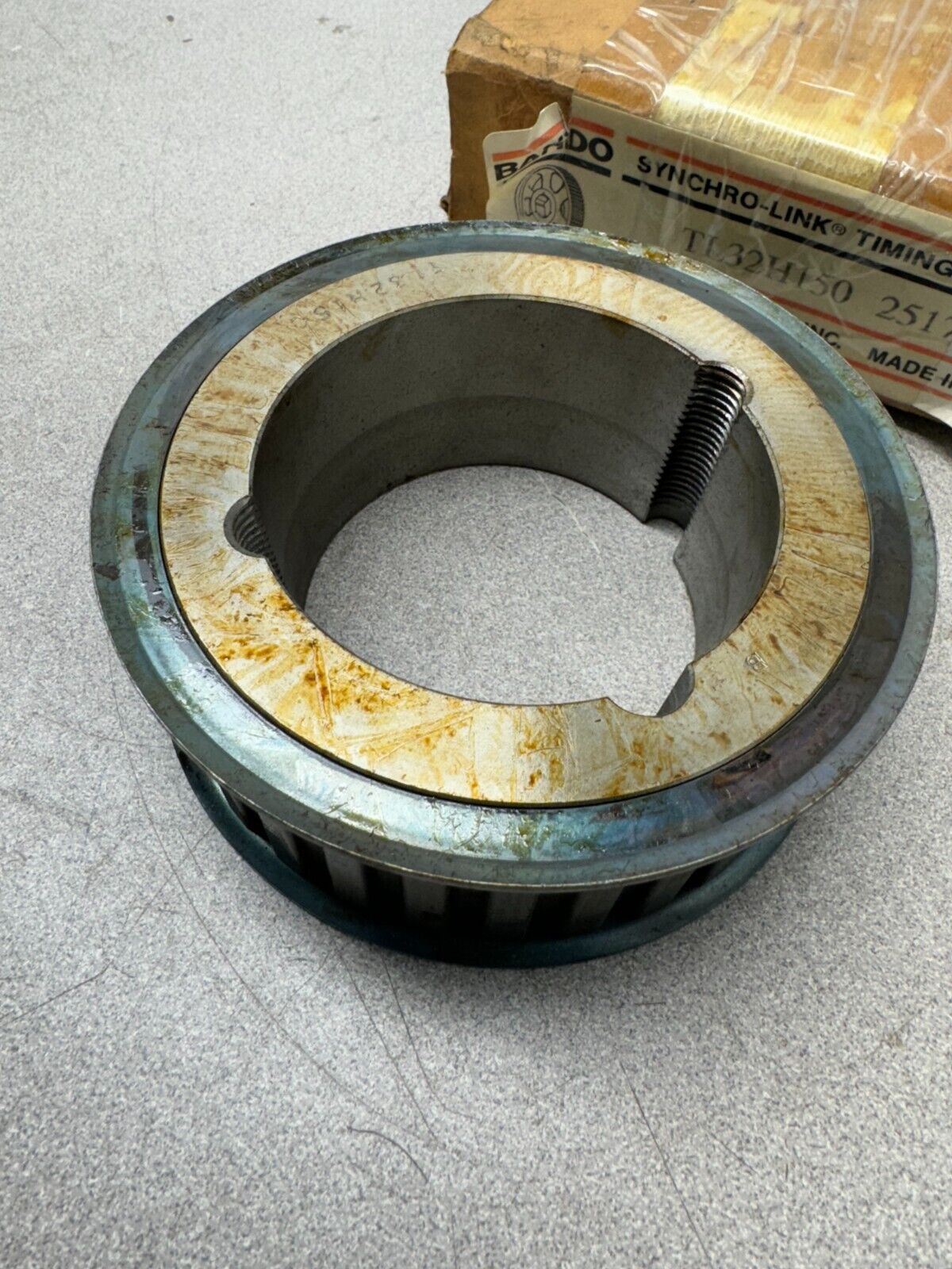 NEW IN BOX BANDO TIMING PULLEY TL32H150 2517