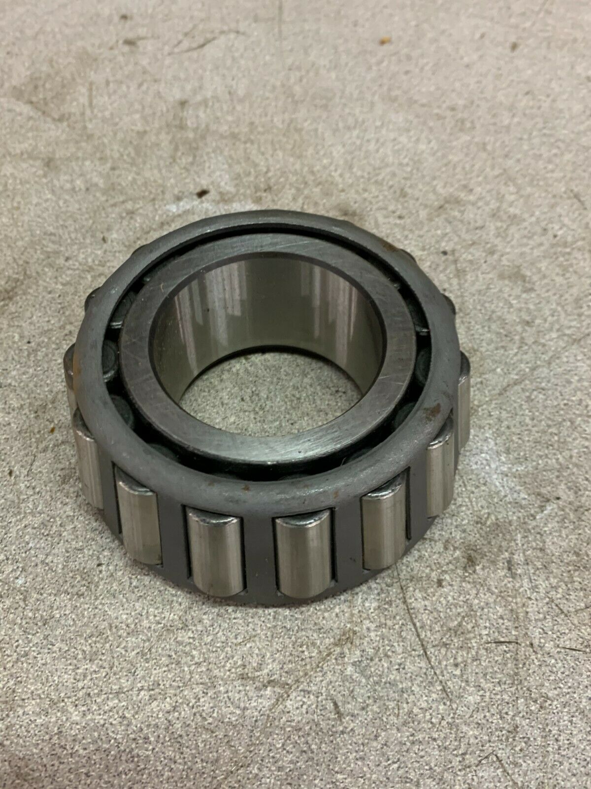 NEW NO BOX TIMKEN TAPERED ROLLER CONE BEARING 528