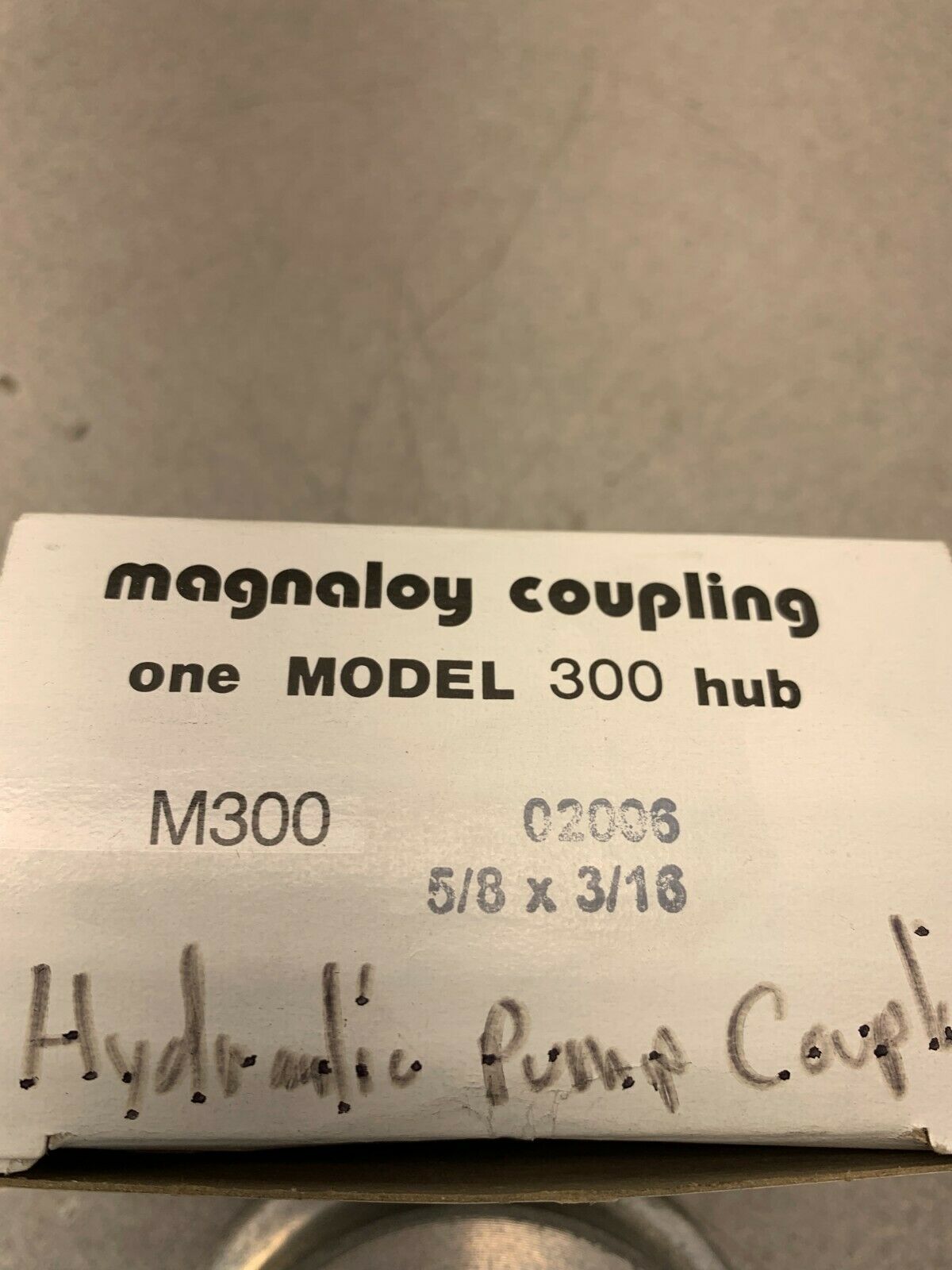 NEW IN BOX MAGNALOY HUB M300 02006