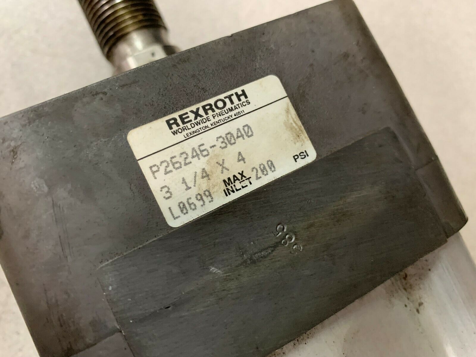 NEW NO BOX REXROTH 3-1/4" X 4" CYLINDER P26246-3040