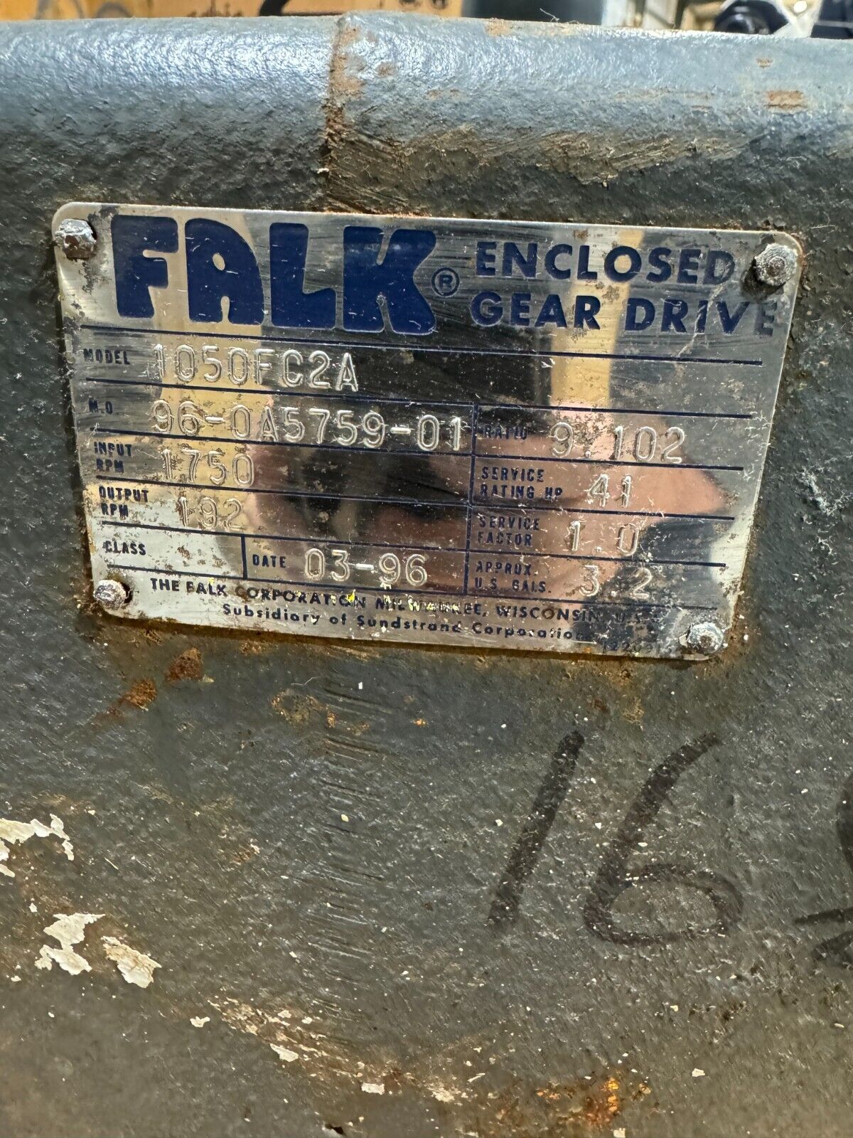 USED FALK ENCLOSED GEAR DRIVE SPEED REDUCER 9.102 RATIO 1050FC2A