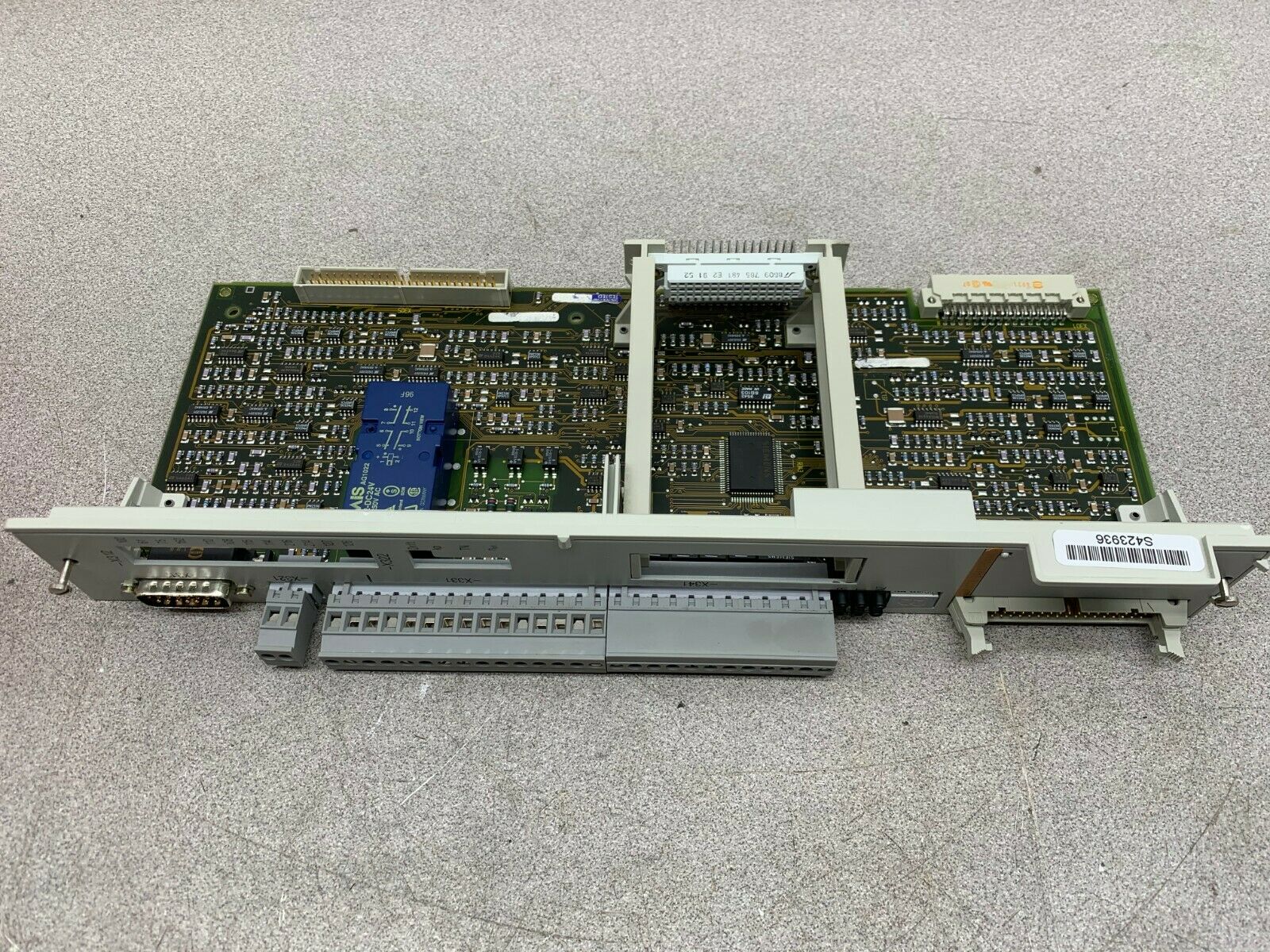 USED SIEMENS CONTROLLER BOARD 6SN1118-0AA11-0AA0