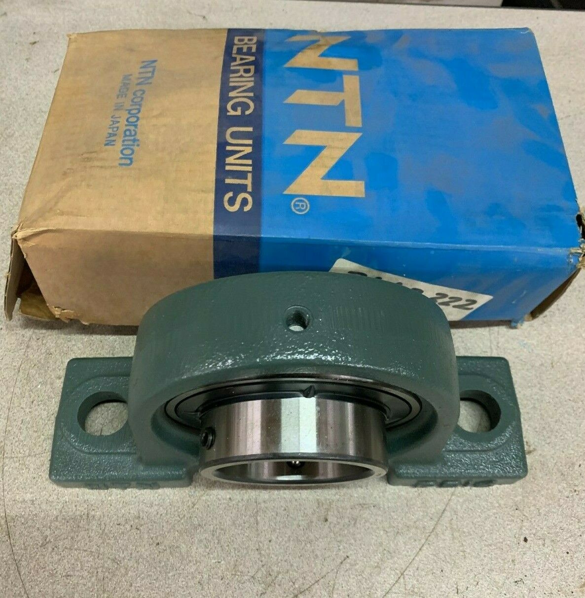 NEW IN BOX NTN PILLOW BLOCK BEARING UCP214D1-8