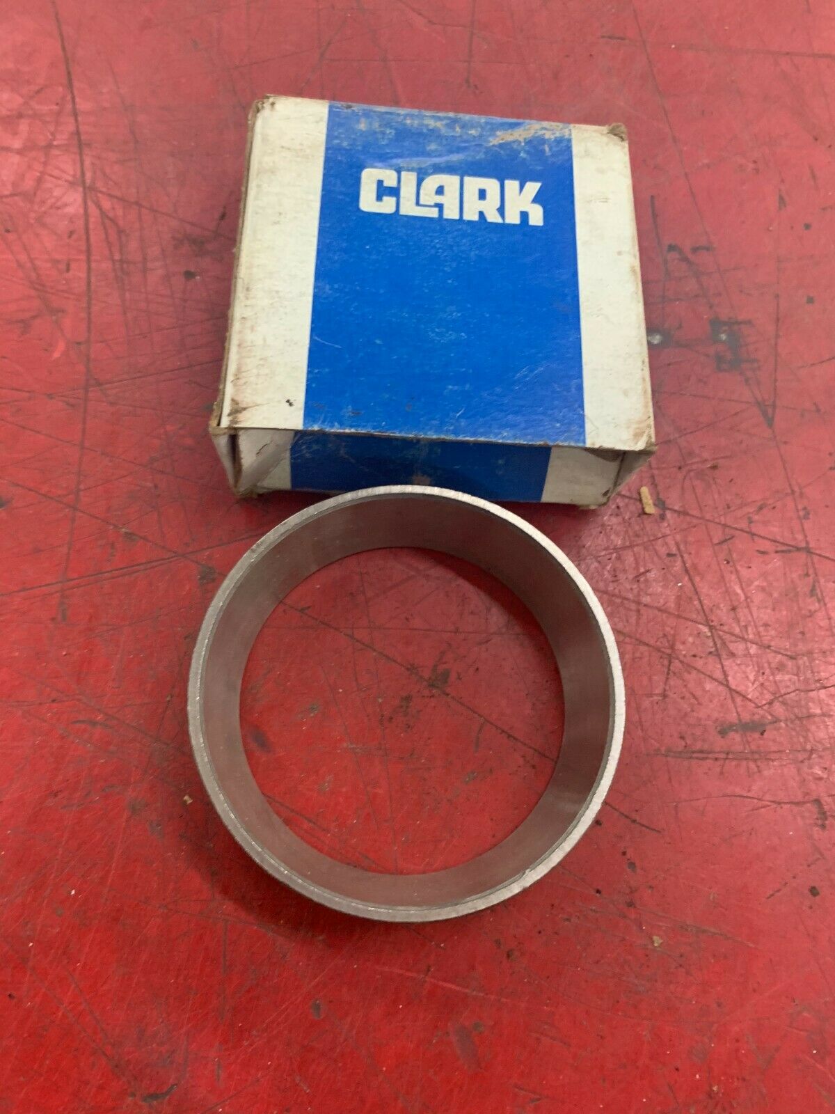 NEW IN BOX CLARK BEARING RACE 654165