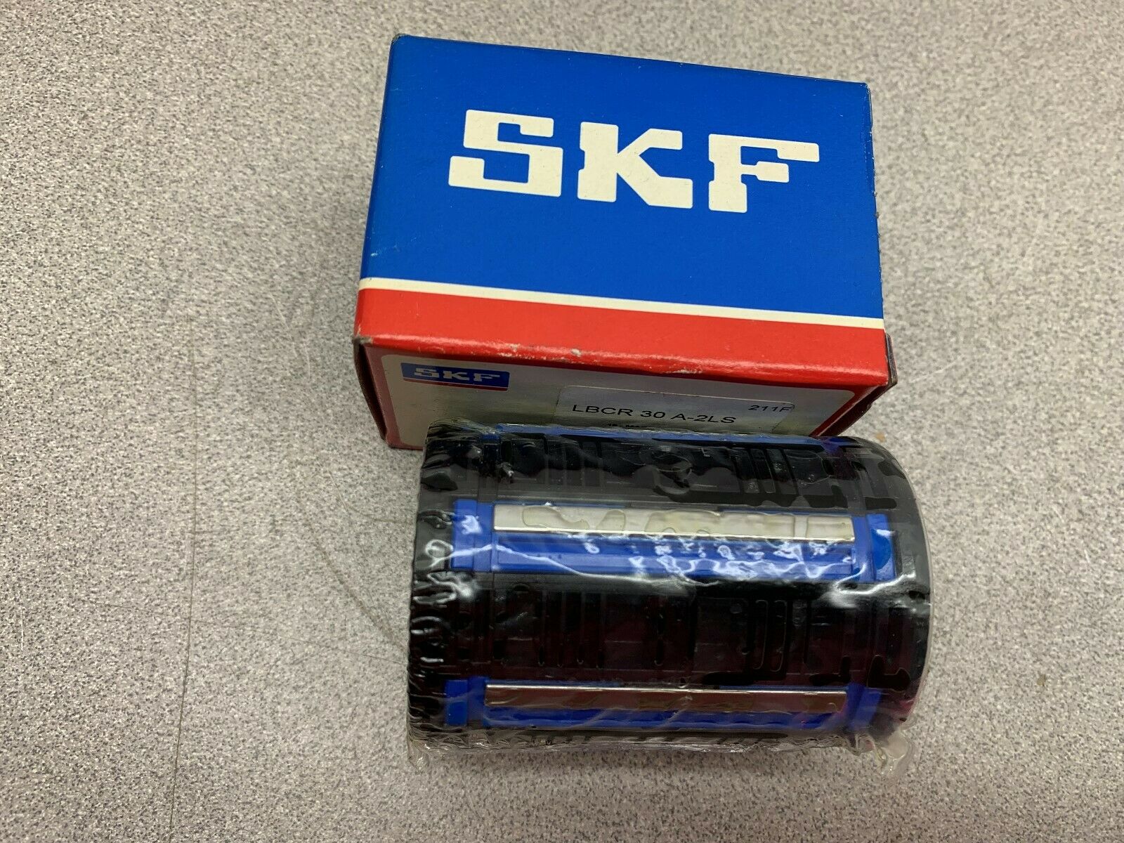 NEW IN BOX SKF BEARING LBCR 30 A 2LS