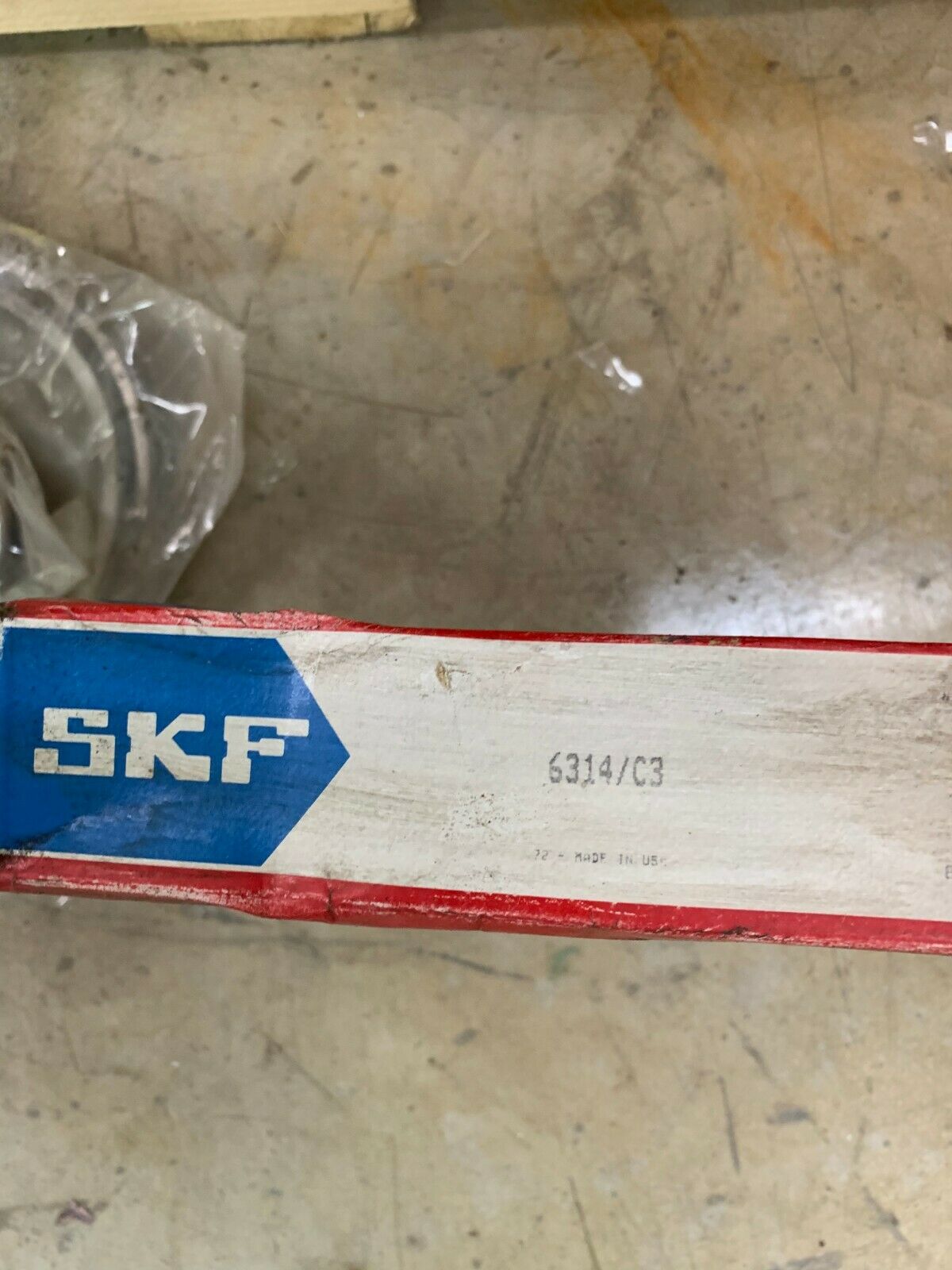 NEW SKF BEARING ASSEMBLY FSAF 6314/C3