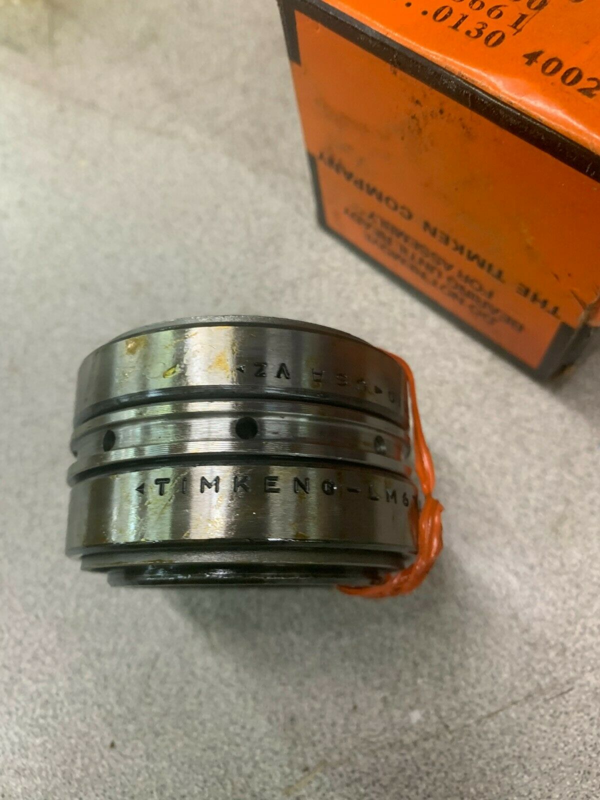 NEW IN BOX TIMKEN TAPERED ROLLER BEARING ASSEMBLY LM67048 90018