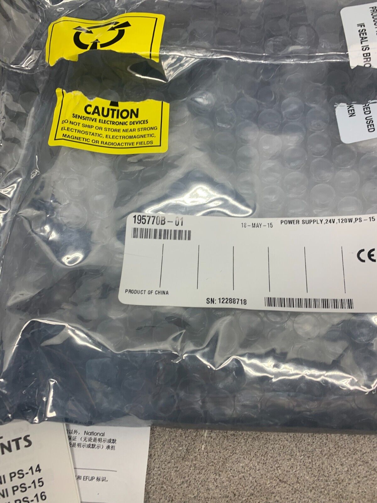 NEW IN BOX NATIONAL INSTRUMENTS NI PS-15 POWER SUPPLY 781093-01