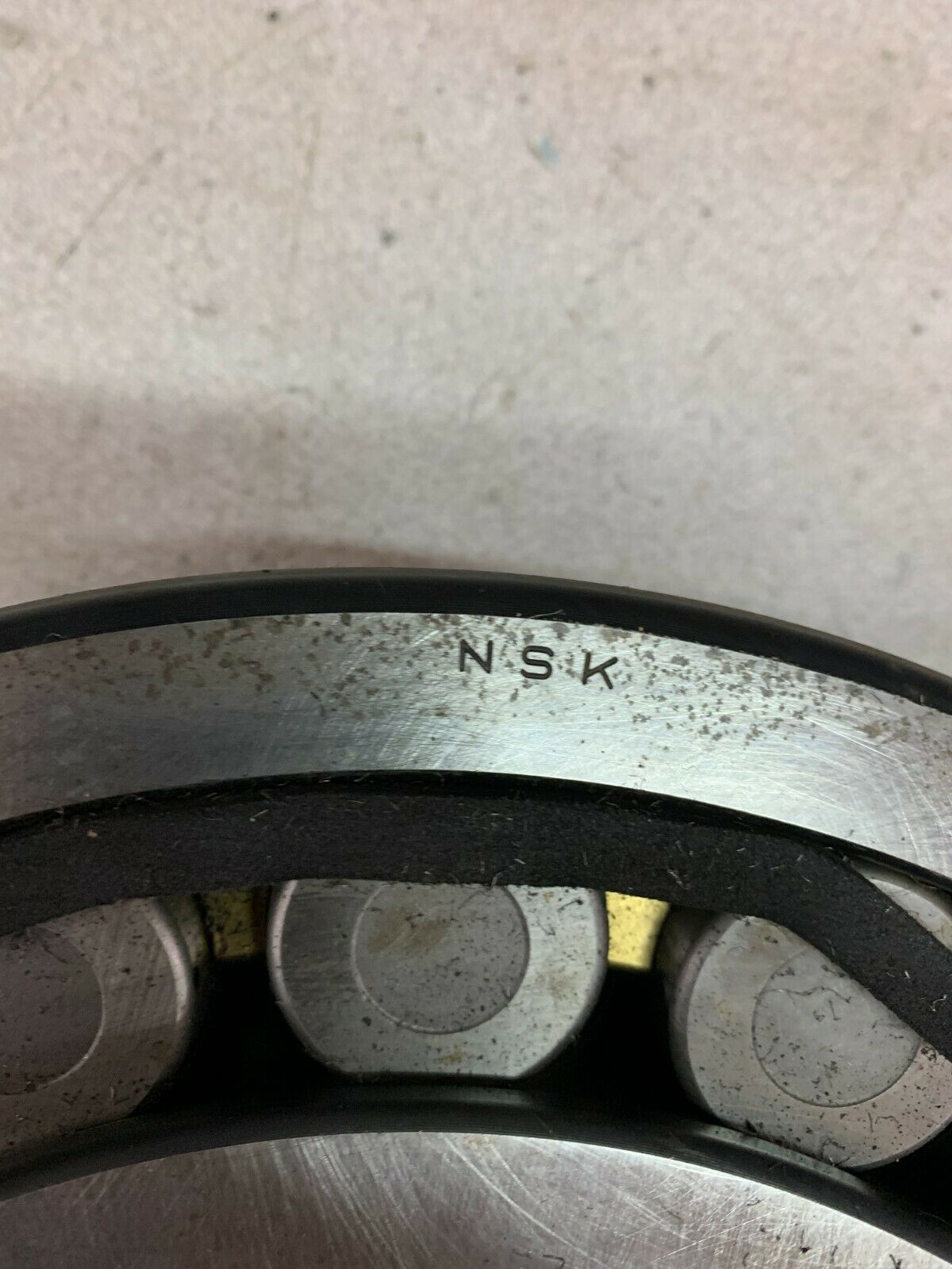 NEW NSK 22234CAMKC3W507B SPHERICAL ROLLER BEARING 22234CC3W507B