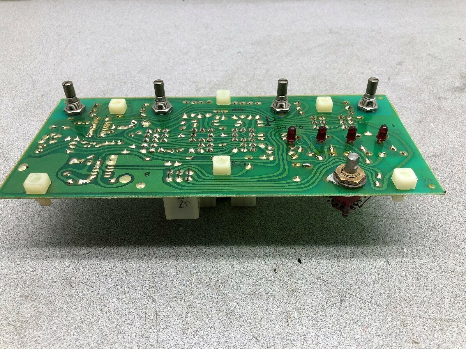 USED LINCOLIN ELECTRIC PROCEDURE BOARD G-1566