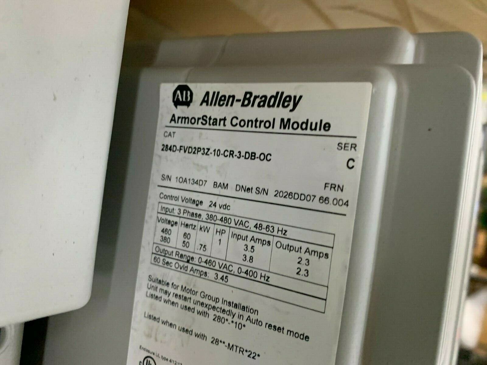 NEW IN BOX ALLEN-BRADLEY ARMORSTART DRIVE AND BASE 284D-FVD2P3Z-10-CR-3-DB-SB-OC