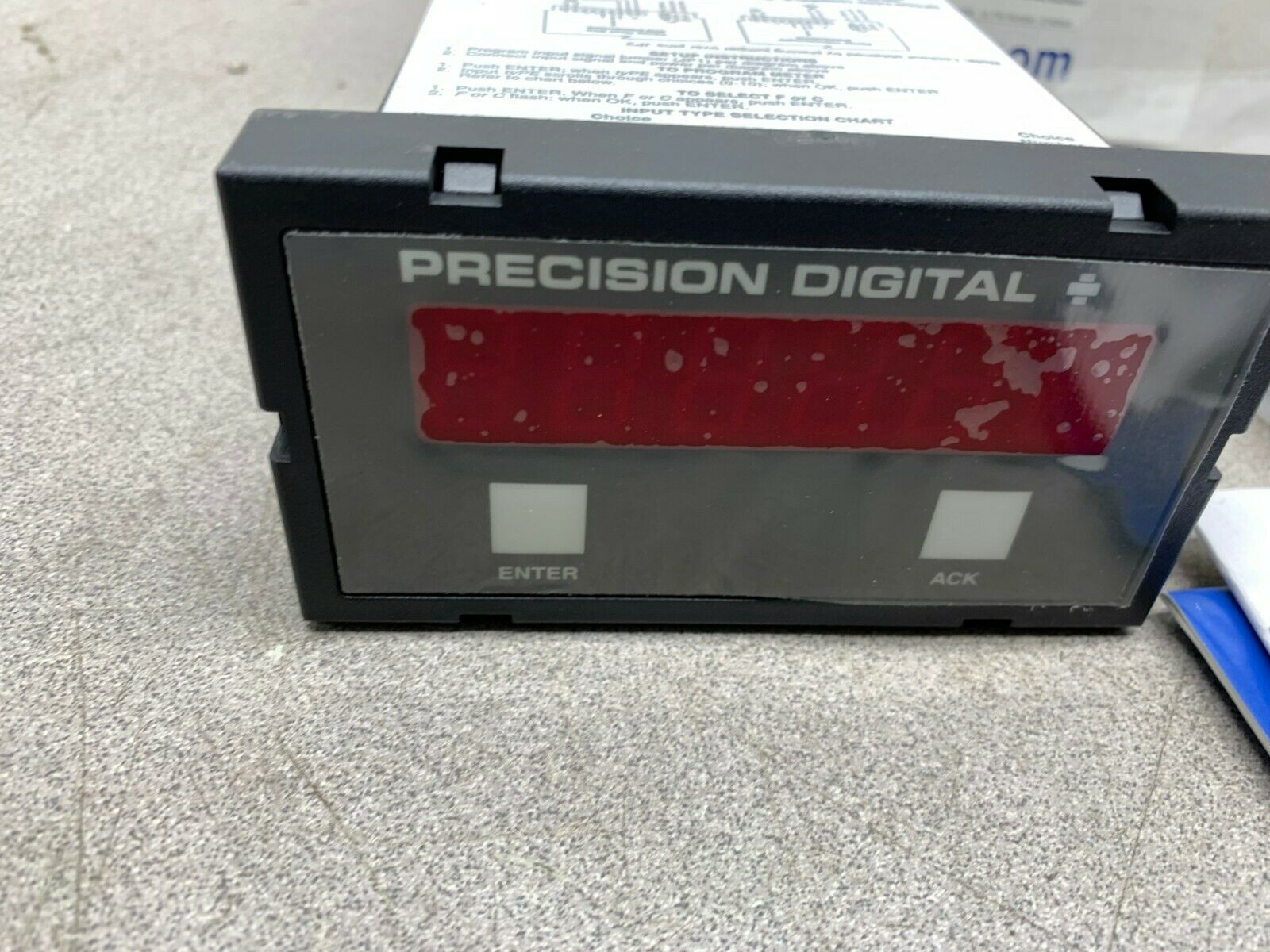NEW IN BOX PRECISION DIGITAL UNIVERSAL TEMPERATURE METER PD750-3-16