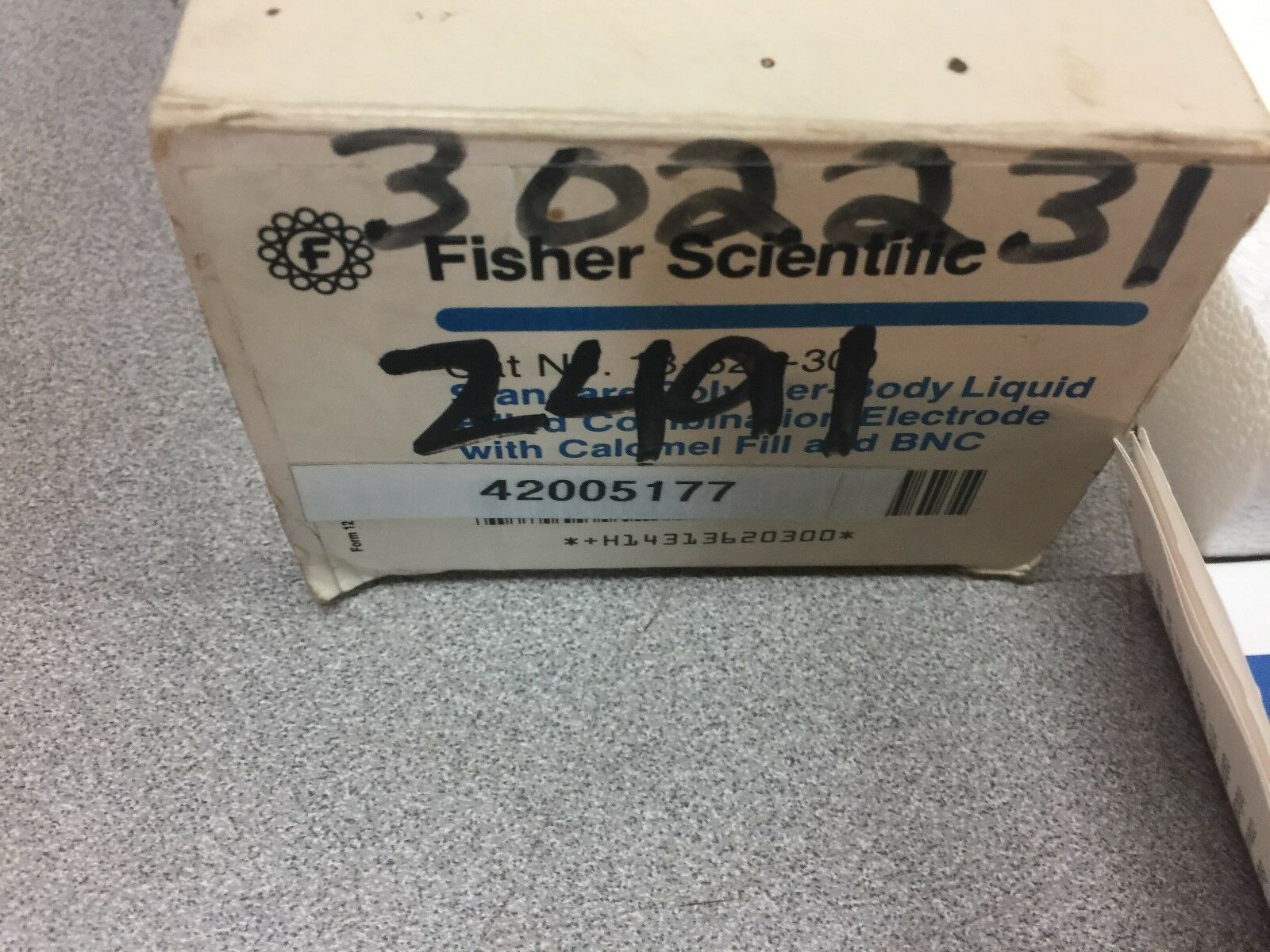 NEW IN BOX FISHER SCIENTIFIC COMBINATION PH ELECTRODES 18-620-300