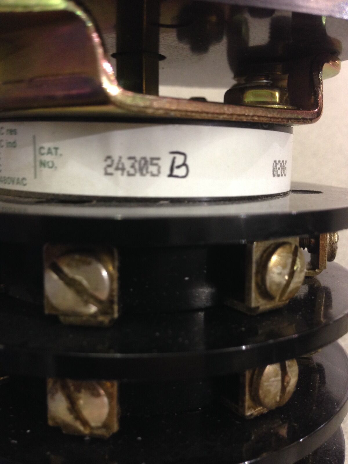 USED ELECTROSWITCH 24305B SERIES 24 ROTARY TYPE