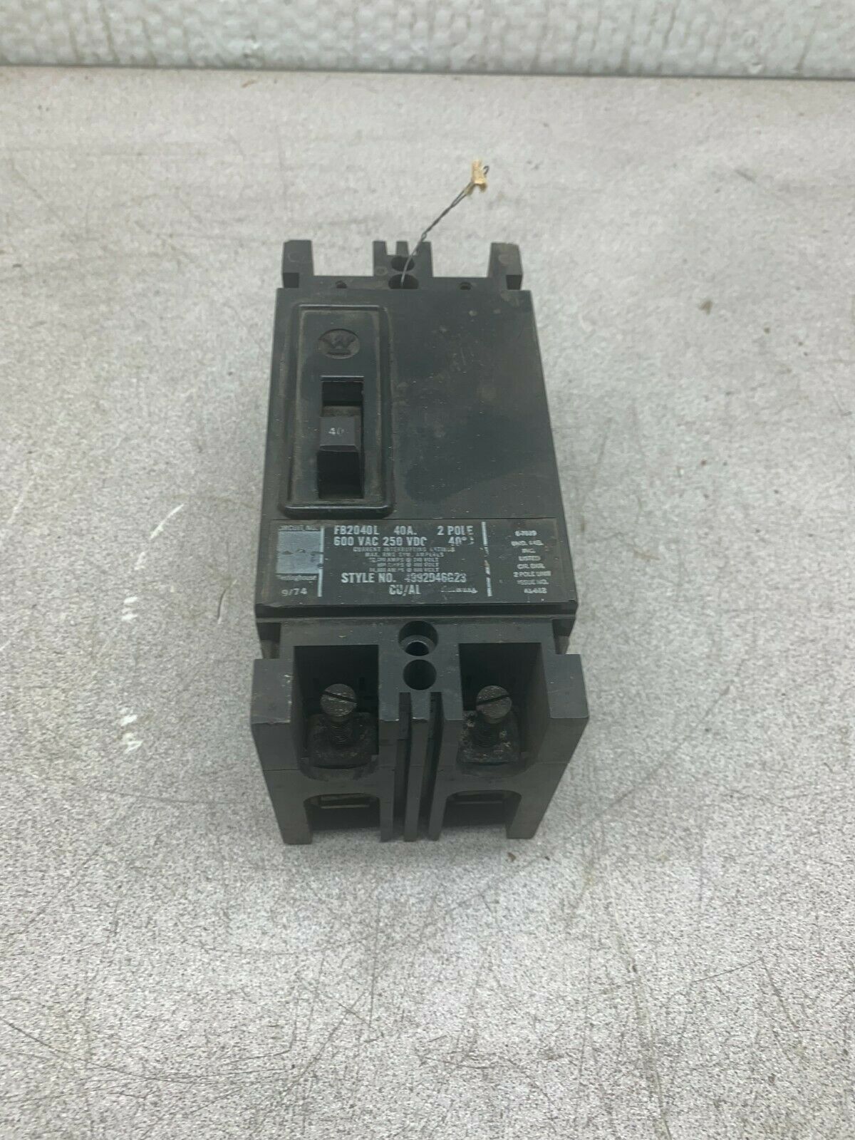 USED WESTINGHOUSE 2 POLE 40AMP CIRCUIT BREAKER FB2040L