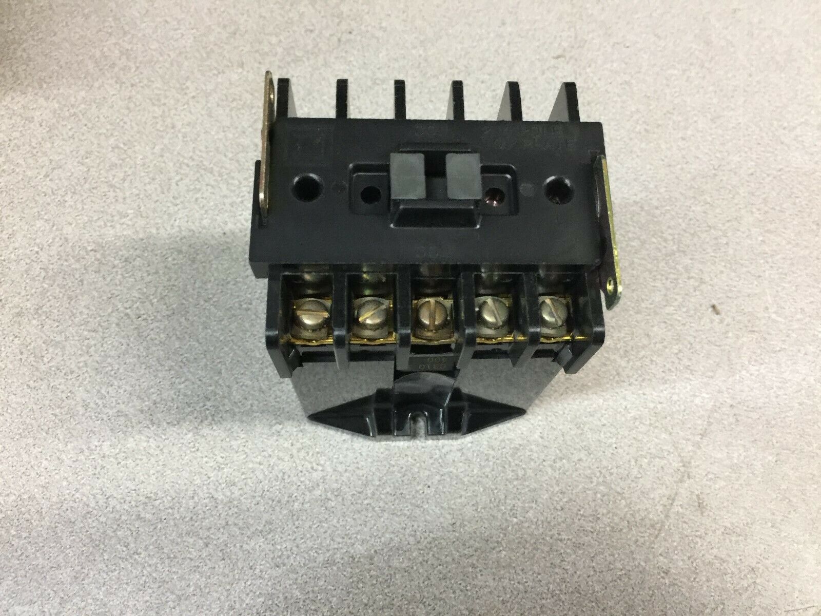 NEW IN BOX SQUARE D 64VDC COIL CONTROL RELAY 8501GDO-22