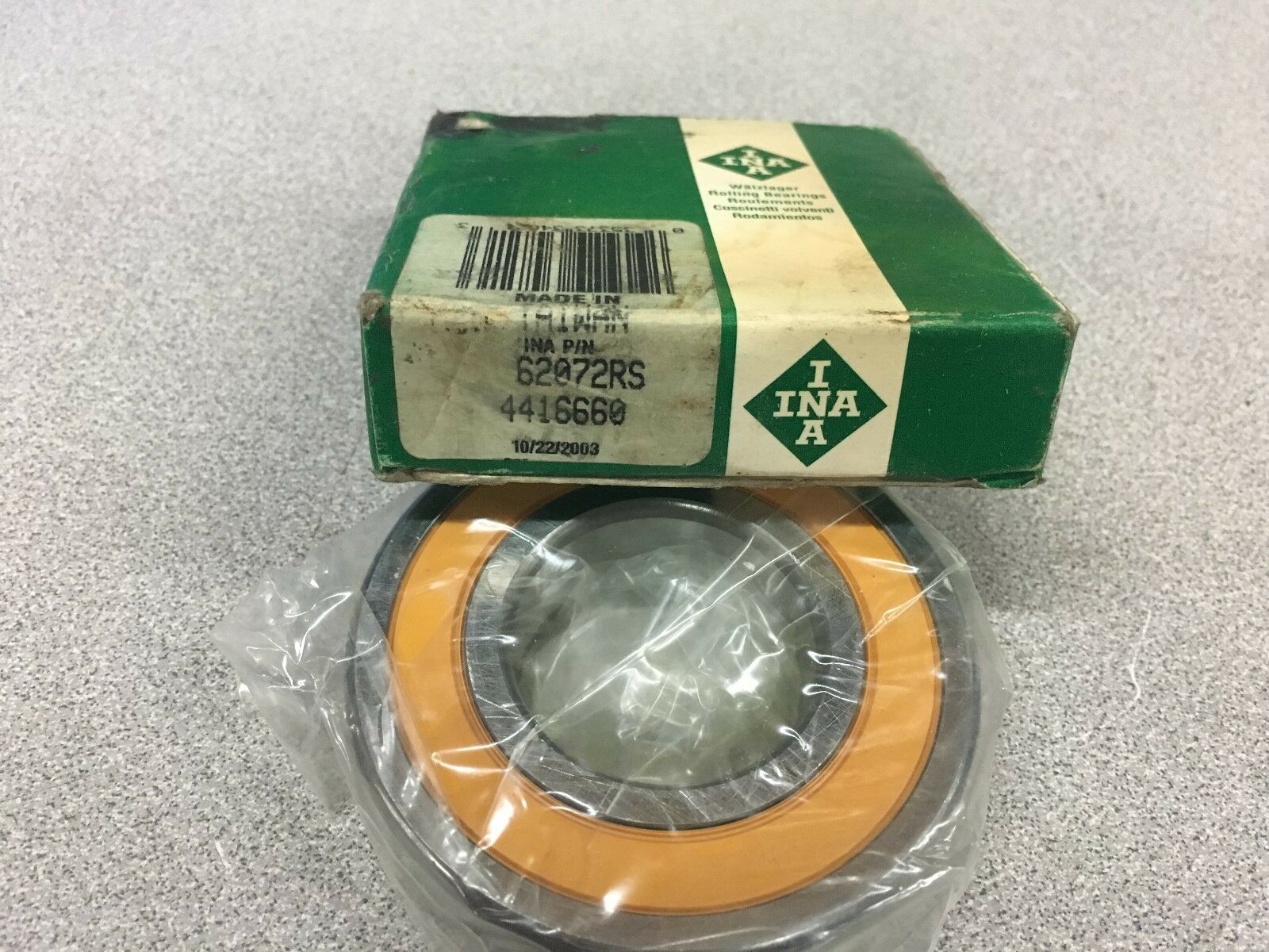 NEW IN BOX INA BEARING 62072RS