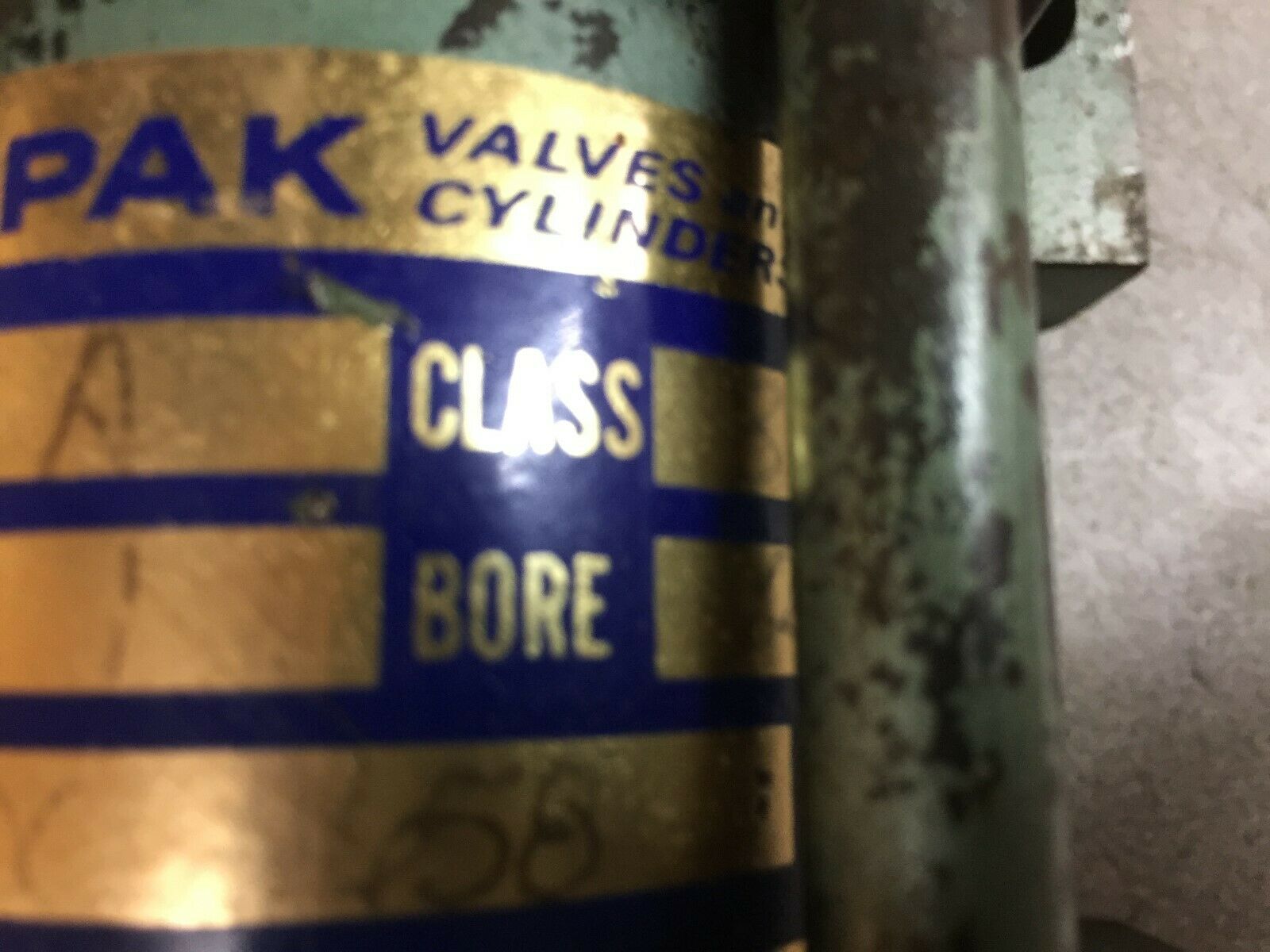 USED NOPAK MODEL A 1" STROKE CLASS B 2" BORE CYLINDER