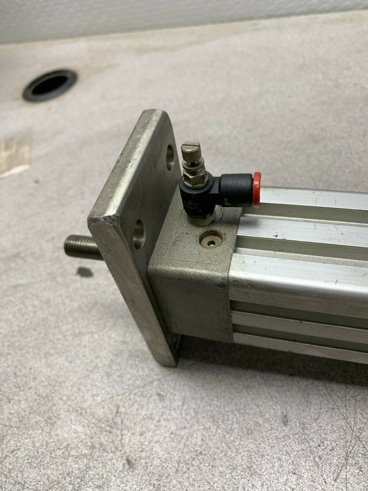 NEW NO BOX SMC PNEUMATIC CYLINDER CP95SDB32-250