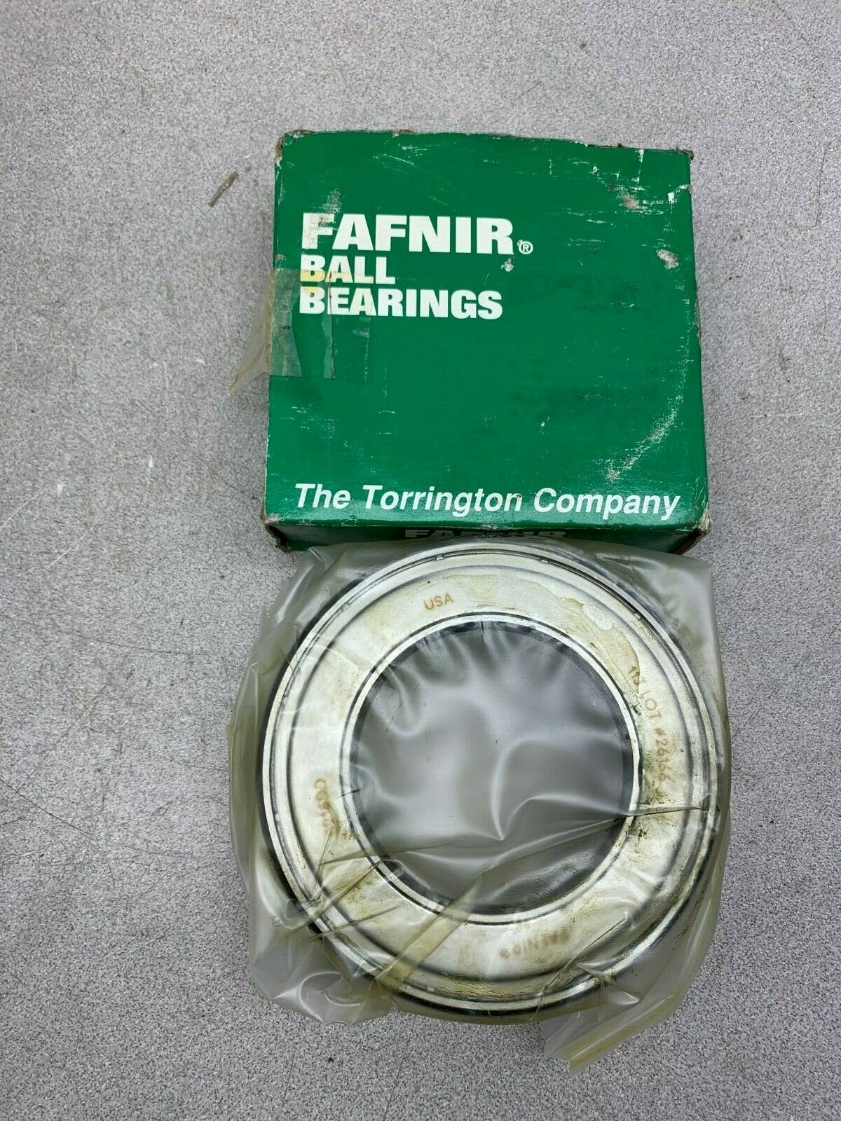 NEW IN BOX FAFNIR BEARING 5216DD