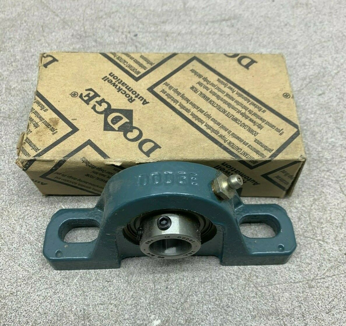 NEW IN BOX DODGE P2BSC012 PILLOW BLOCK BEARING 3/4" BORE P2B-SC-012 123803