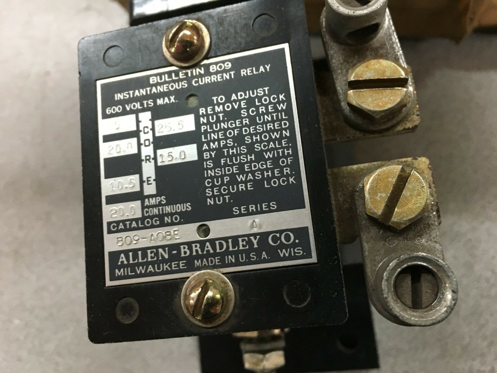 NEW IN BOX ALLEN-BRADLEY INSTANTANEOUS TRIP CURRENT RELAY 809-A08E SERIES A